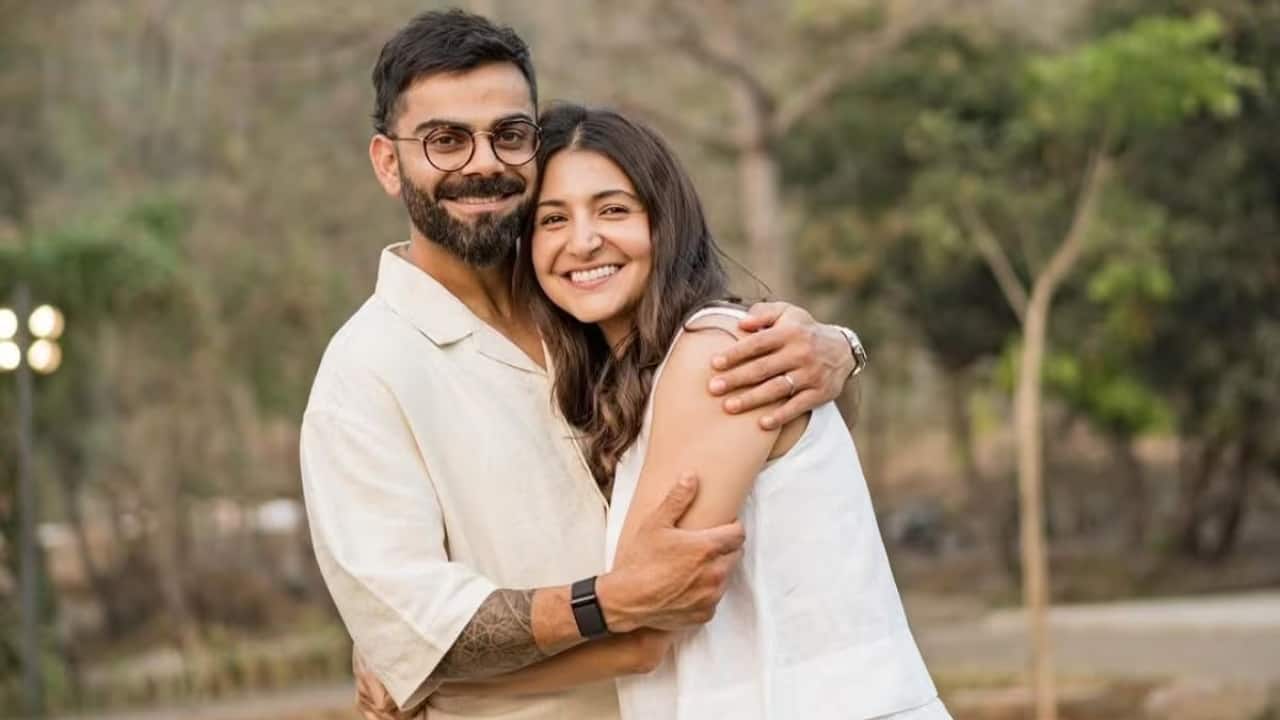 When Virat Kohli used to visit Anushka Sharma and children in the street went crazy