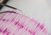 Massive earthquake of magnitude 7.5 strikes Drake Passage between South America, Antarctica