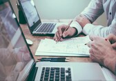 Man quits Wall Street job, now earns over Rs 86,000/hour working from home as tutor