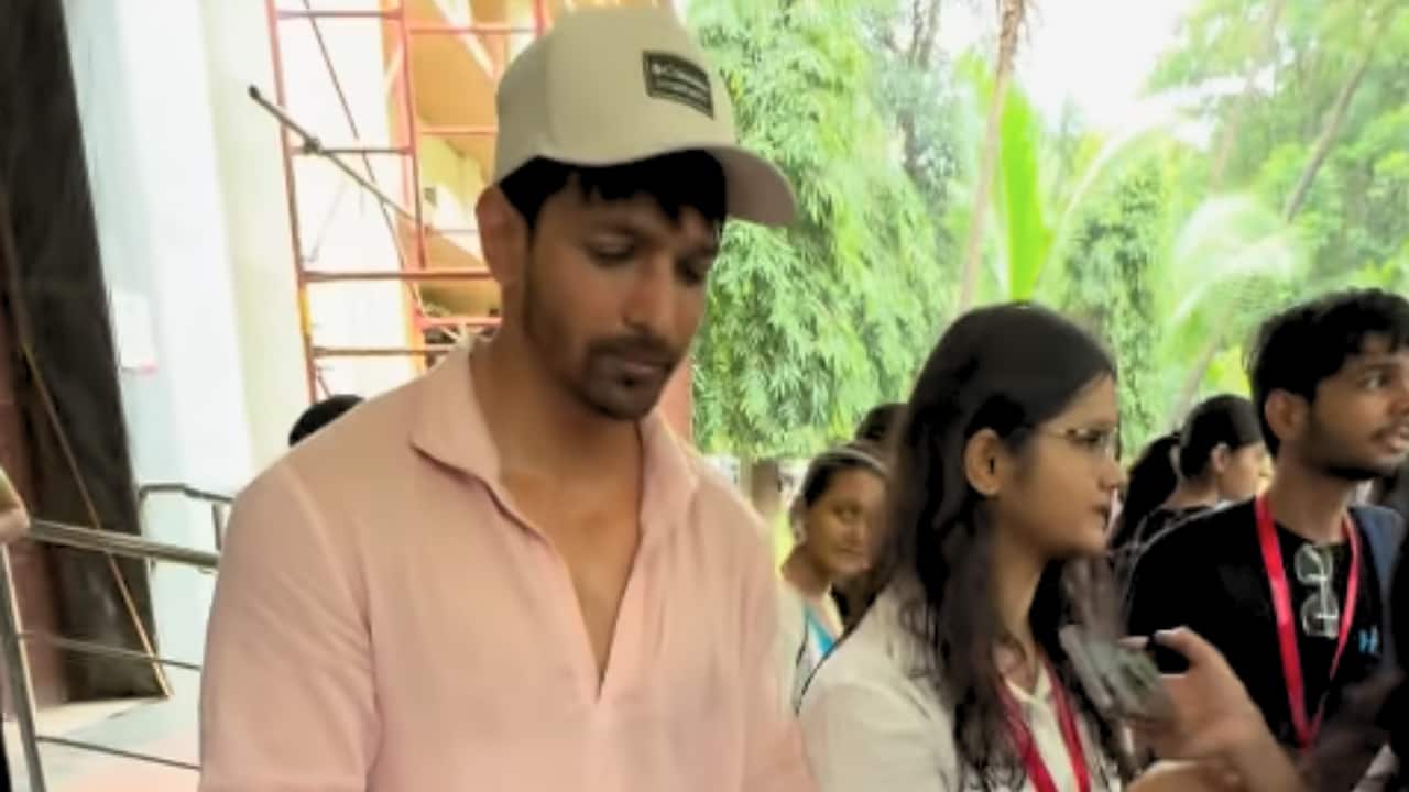 Harshvardhan Rane banks on 'Psychological Research' exam despite 3 hours of sleep, writes "hoping to score 84-86%"