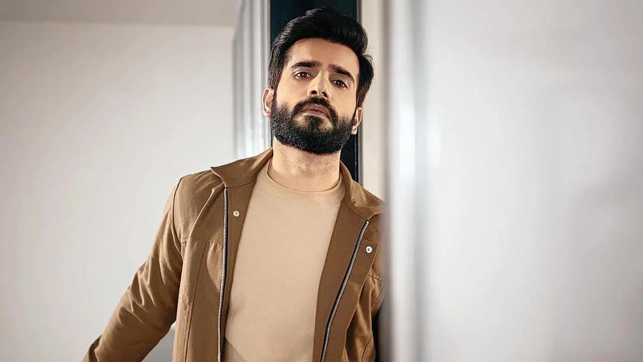 Exclusive - Special Ops' Karan Tacker says not opposed to working long hours: 'I've never really had qualms about it'