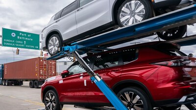 US merchandise-trade deficit unexpectedly widens on exports drop