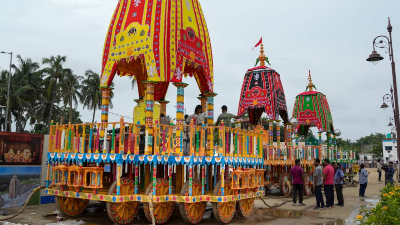 Rath Yatra 2025 In Pictures: Sacred Rituals, Devotees, and Celebrations ...