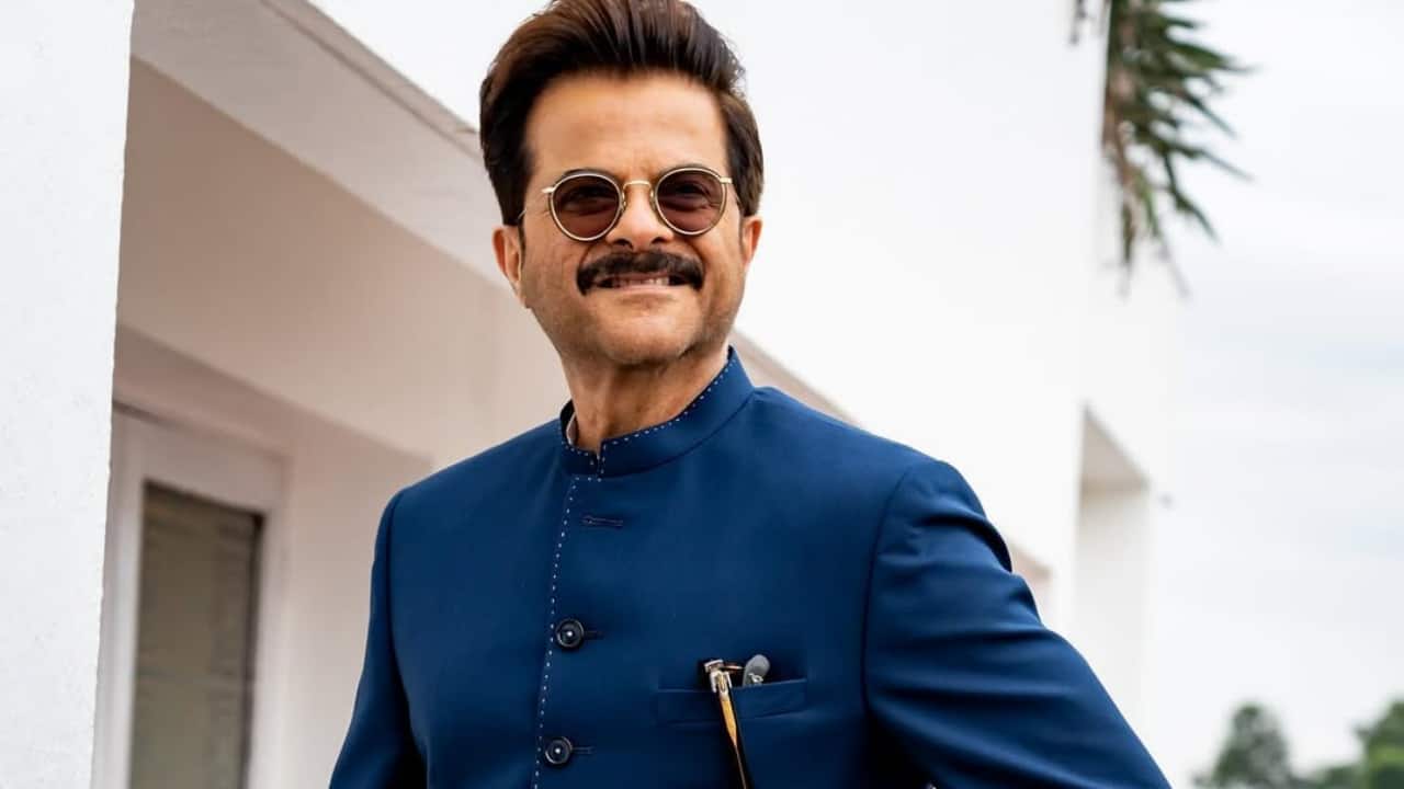 When Anil Kapoor reacted to accusations of drinking snake blood to stay youthful, said, "ye genuine hai ke aapne...."