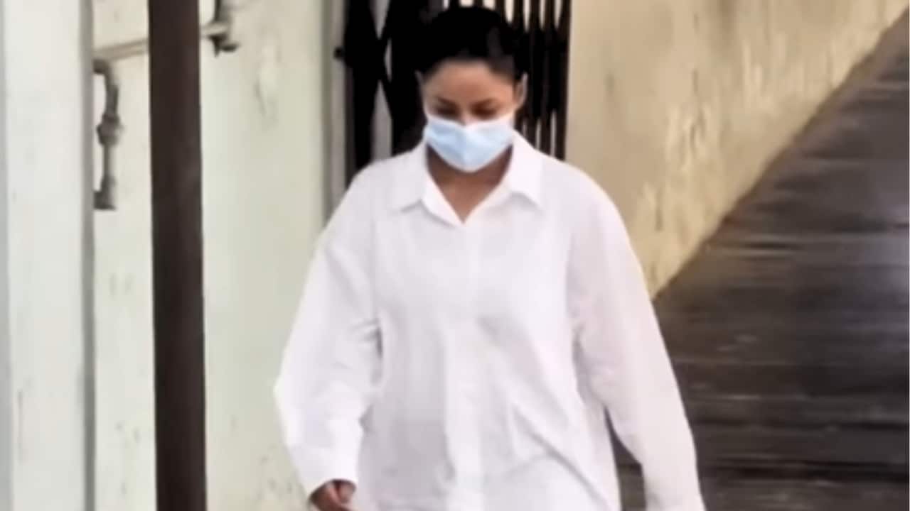 Shehnaaz Gill pays last respects to Bigg Boss co-contestant Shefali Jariwala