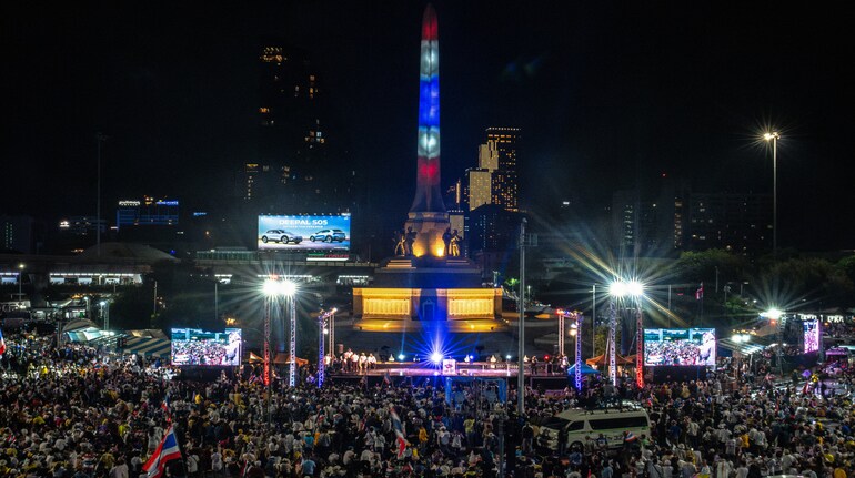 Protests in Bangkok: Thousands demand Thai PM Shinawatra resignation after  leaked diplomatic call