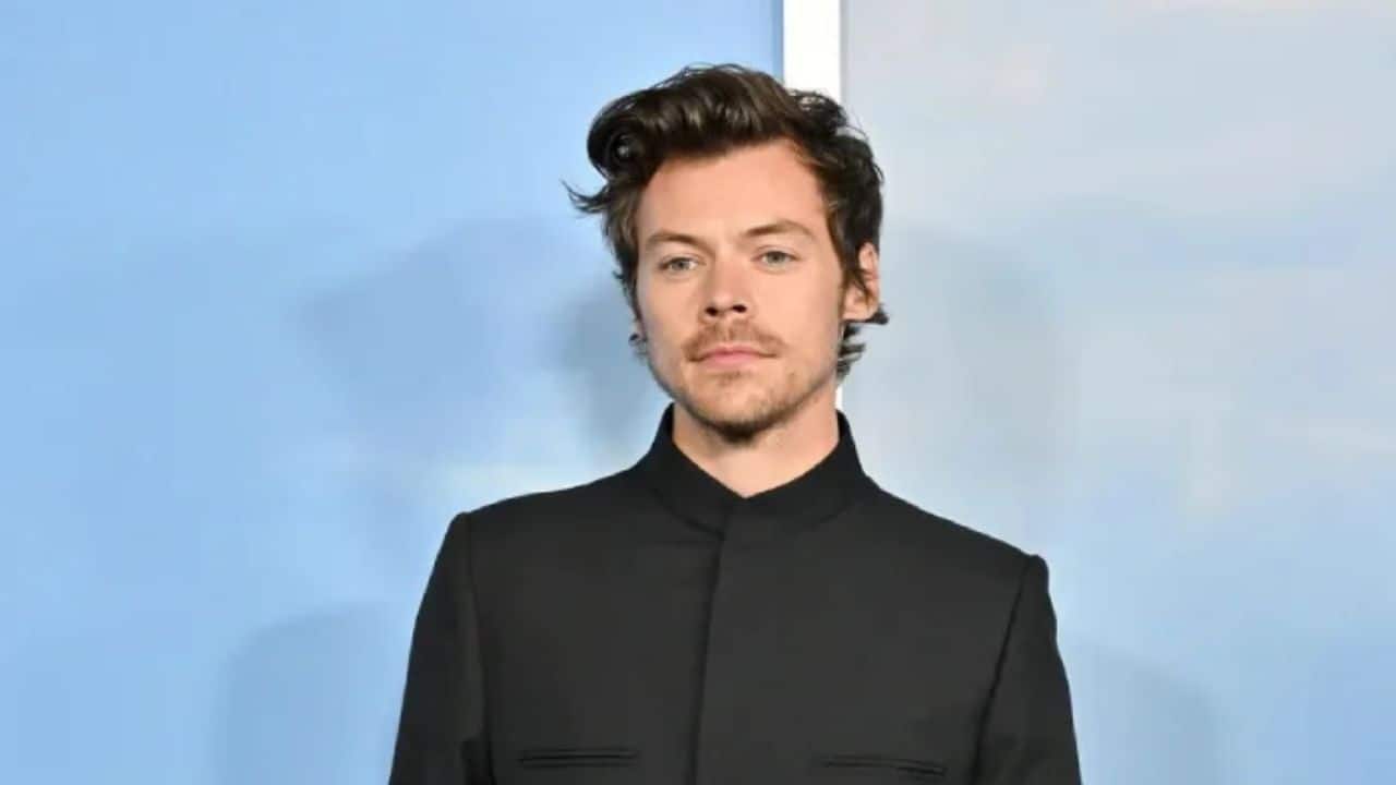 Harry Styles spotted kissing mystery woman at Glastonbury, sparks romance buzz