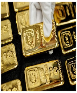 Gold rate today: Yellow metal's prices drop; check the latest rates in your city on July 7