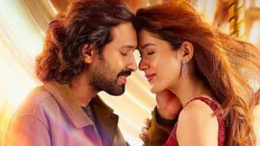 Another fresh pair, Vikrant Massey and Shanaya Kapoor, are gearing up to captivate the audience with their unique characters. Vikrant will bring his intensity and calm, while Shanaya is set to add soft debut glow to the upcoming film, Aankhon Ki Gustaakhiyan. The romance drama is slated to release on July 11.