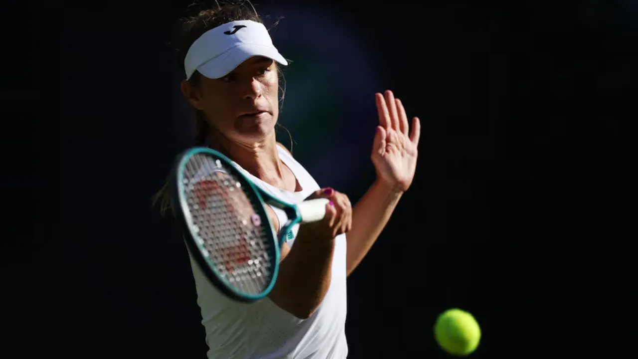 'Lucky loser' Solana Sierra makes most use of second chance at Wimbledon 2025