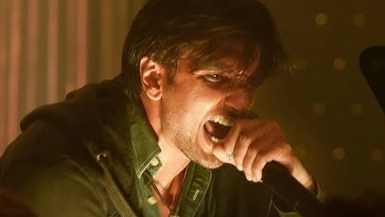 Murad Ahmed – Gully Boy - Showing yet another shade of his talent, Ranveer played the underdog rapper Murad in Gully Boy. Not only did he win hearts with his emotional depth and conviction, but he also impressed with his rapping skills, giving the Indian hip-hop scene a significant boost.