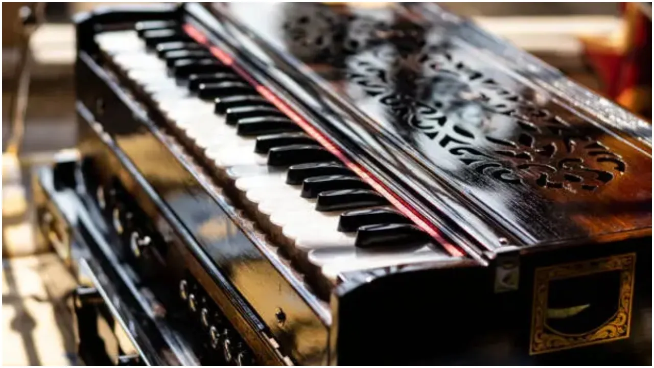 Raga Darbari for focus, Jogiya for calm: IIT study proves Indian classical music influences brain activity