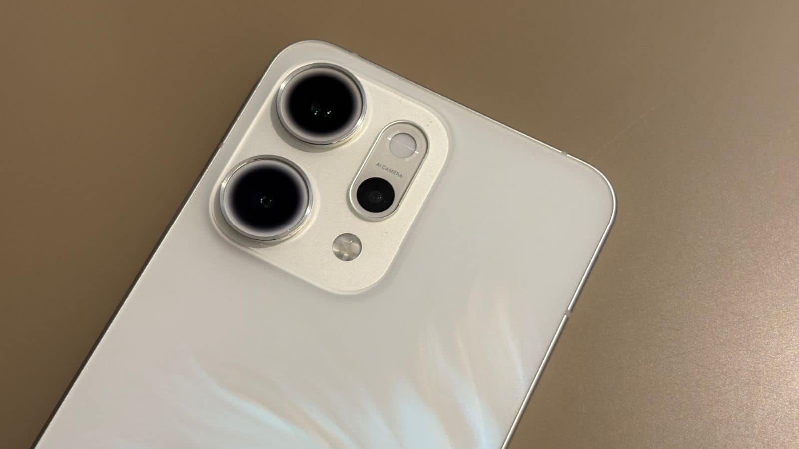 From mist to macro: Putting the Oppo Reno14 Pro camera to test