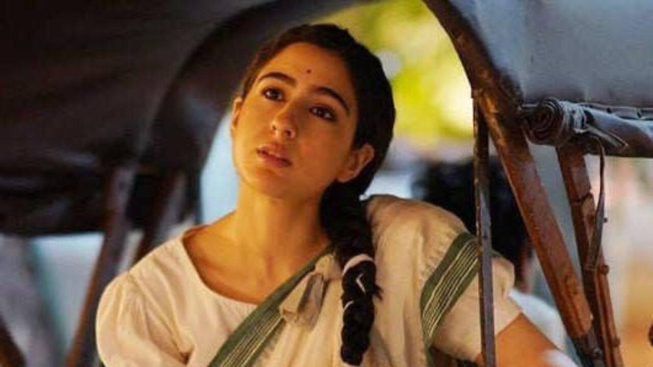 Usha Mehta's real life was brilliantly and sincerely portrayed by Sara Ali Khan. Playing a real-life character on screen is never easy, and Sara Ali Khan passed with flying colours. 