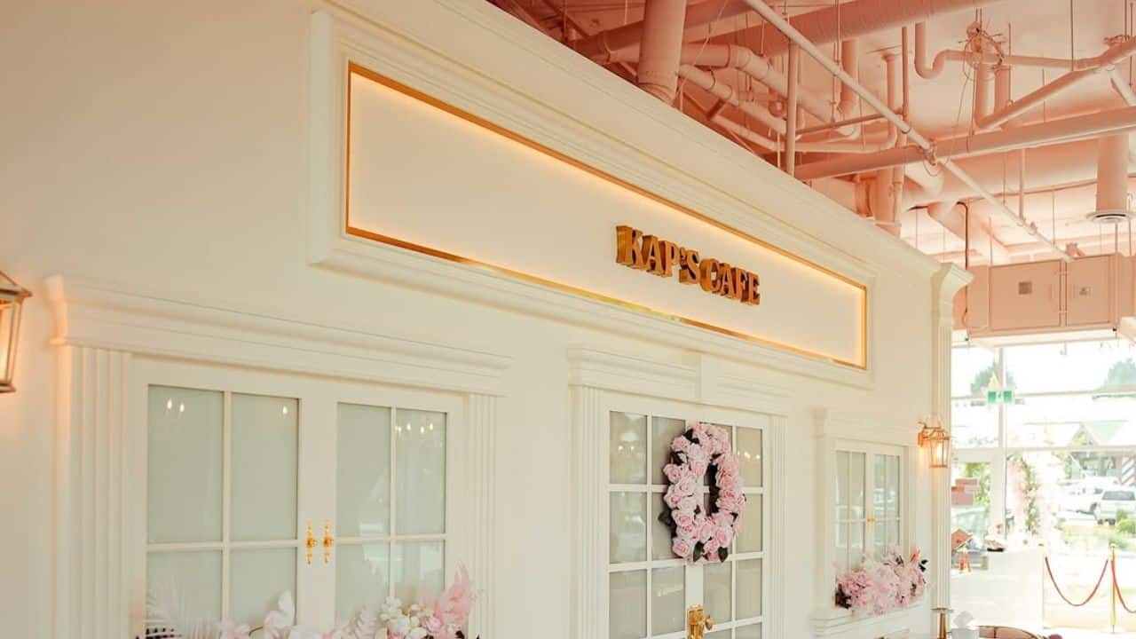 A peek into Kap’s Café: Kapil Sharma’s stylish new eatery A peek into Kap’s Café: Kapil Sharma’s stylish new eatery