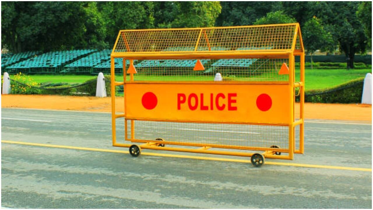 Chennai entrepreneur breaks down in front of traffic cop, shares emotional post about what triggered it