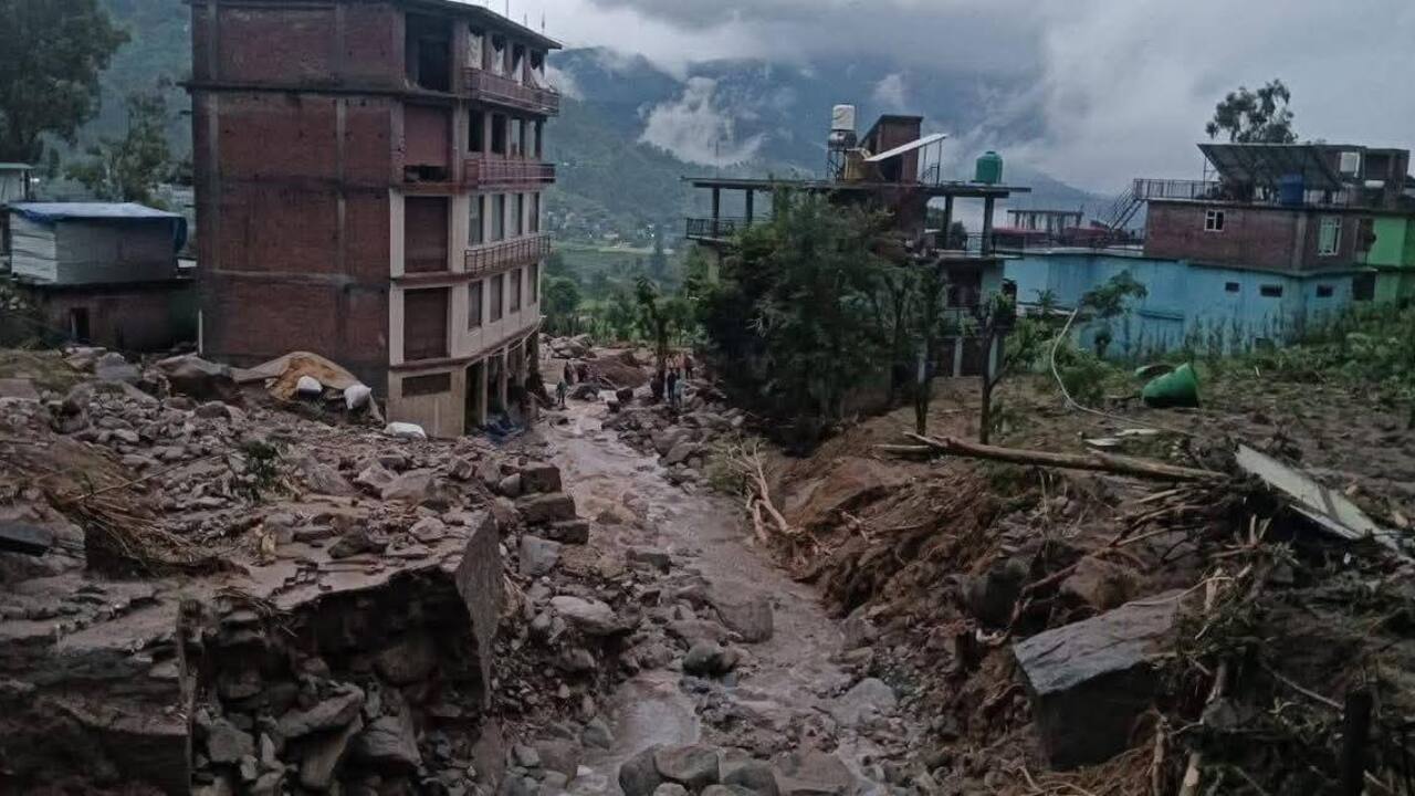 As per the report, 225 roads, including 153 in the worst-hit Mandi district, are closed while 163 transformers and 174 water supply schemes are affected in the state. (Photo: @HimUvaach/Twitter)