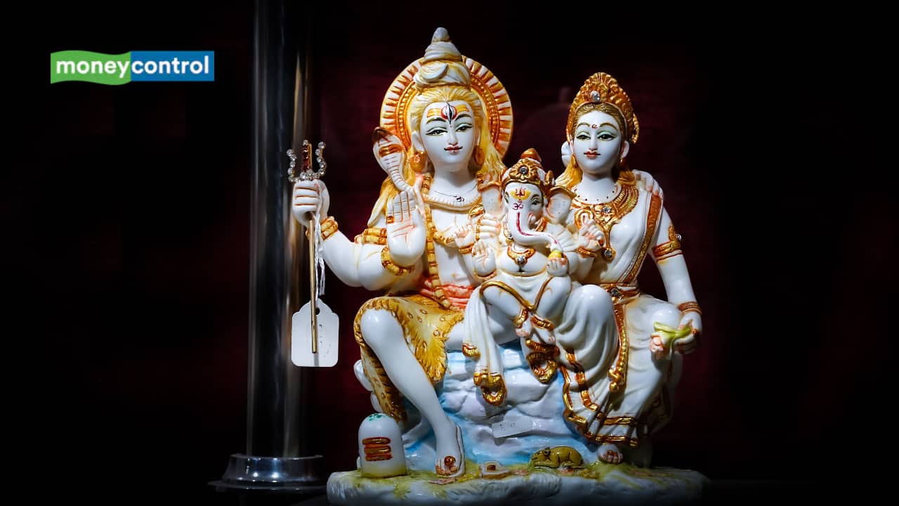 Mangala Gauri Vrat Dates in Sawan 2025: Who should observe this Tuesday fasting and why?