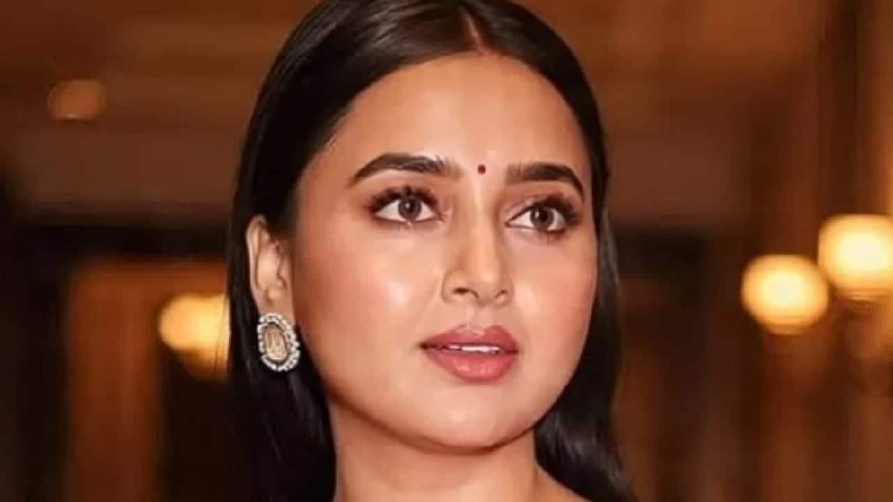 Tejasswi faced rejections - Tejasswi soon realised that the film industry is two faces and this is something which alot of television actors go through. She has been quite vocal about this in her interviews. However, today, she is one of the most celebrated artists in the television industry and she has only gratitude in her heart for all what she has been blessed with. 