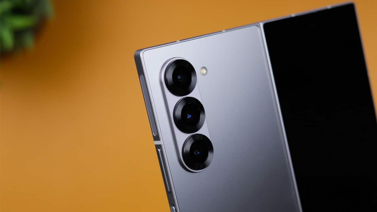 Samsung Galaxy Z Fold6 price drops below Rs 95,000 at Amazon Great Indian Festival sale