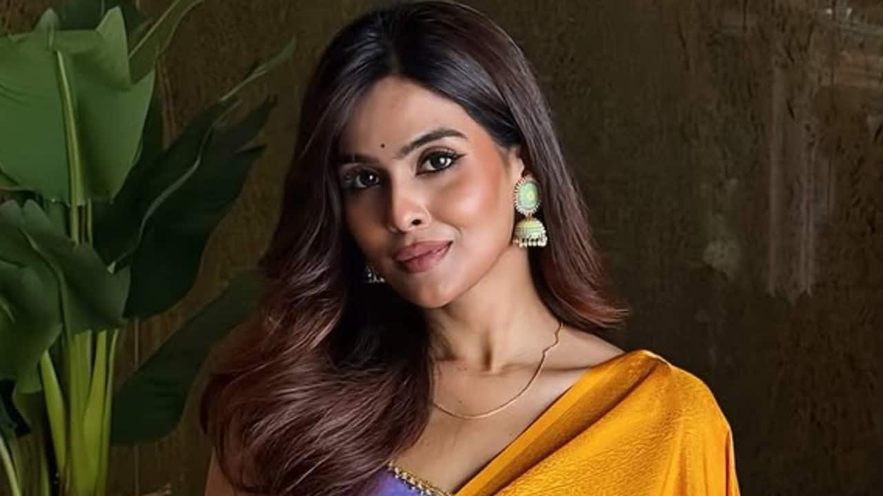 Miss Grand Malaysia 2021 Lishalliny Kanaran accuses Indian-origin priest of molesting her:"He put his hands inside my blouse"