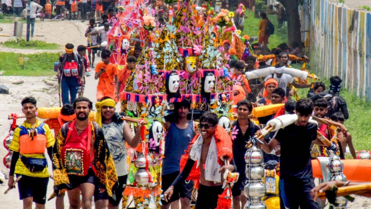 Sawan 2025: Devotees Flock to Famous Lord Shiva Temples