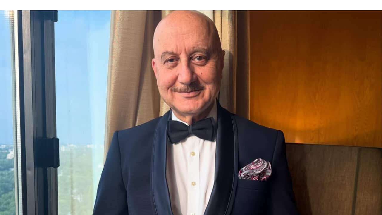 Anupam Kher breaks down recalling his father’s last words: Live life