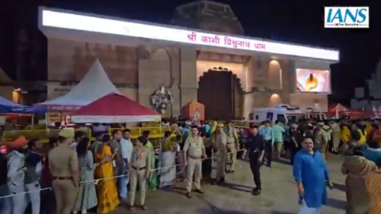 Security was heightened in Varanasi’s Kashi Vishwanath temple as devotees thronged the place. Varanasi Police Commissioner Mohit Agarwal was quoted by India TV saying that preparations had been underway for the past month to manage the influx of pilgrims. (Photo: Twitter)