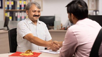 Want to close your personal loan early? These 5 tips can help you save big Want to close your personal loan early? These 5 tips can help you save big