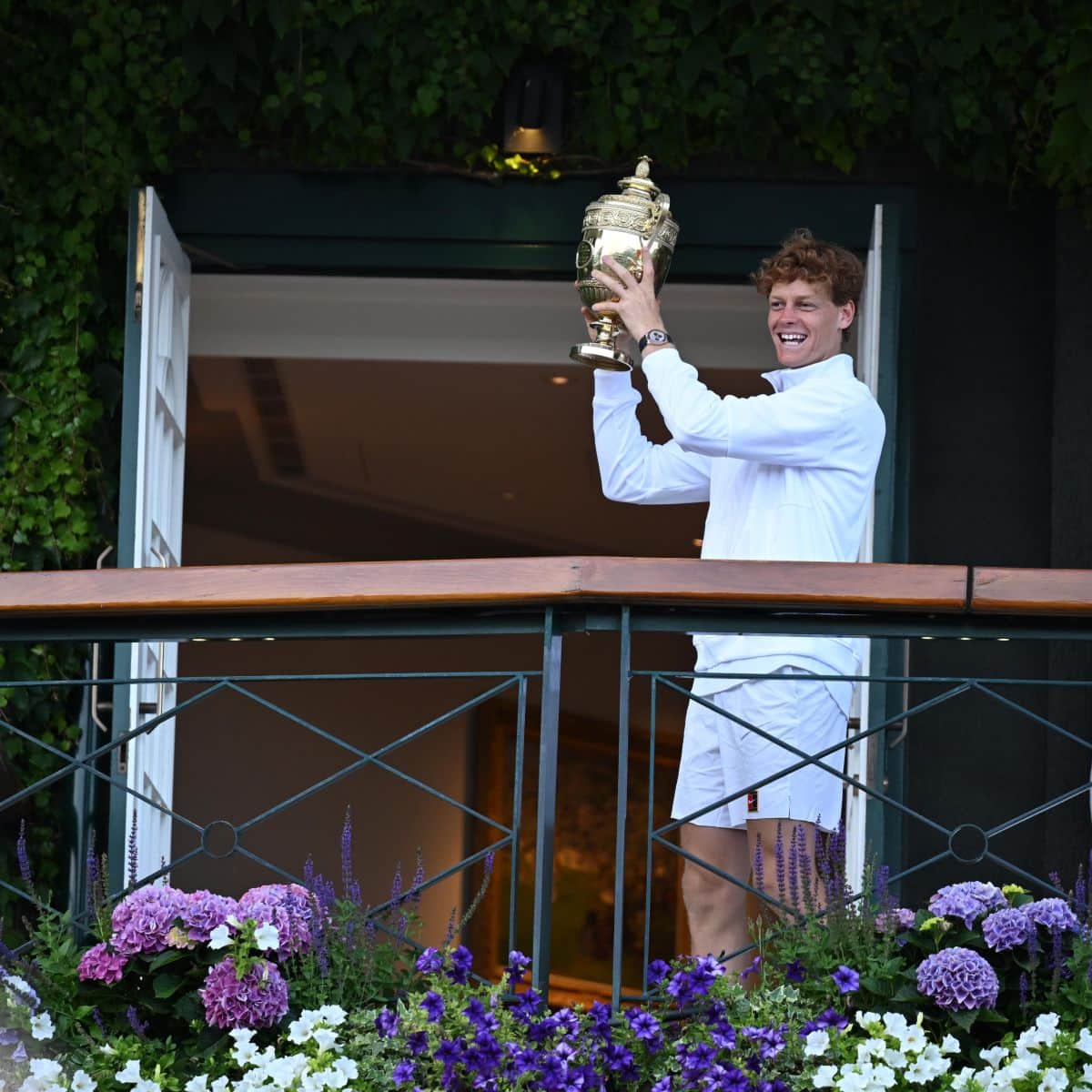 The new Wimbledon king
