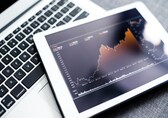 Why traders are the curious case of stubborn Indian interest rates