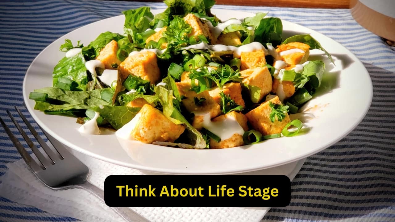 Think About Life Stage The recommended daily iron intake depends on your age, gender, and whether you're pregnant. Teenage girls, menstruating women and pregnant people often need more iron. Men and postmenopausal women generally need less. It’s important to adjust your intake. Also, iron overload isn’t healthy either.
