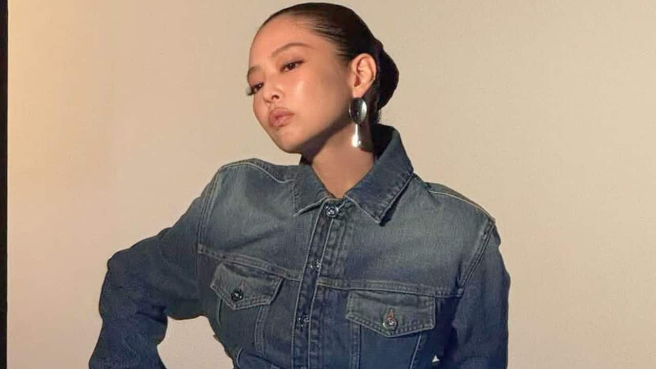 BLACKPINK’s Jennie sparks debate with her flashing moment on stage; netizens draws comparisons to Kwon Eunbi’s Waterbomb 2025 look