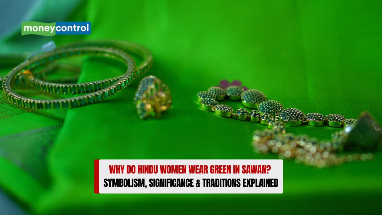 Why Do Hindu Women Wear Green in Sawan? Symbolism, Significance & Traditions Explained