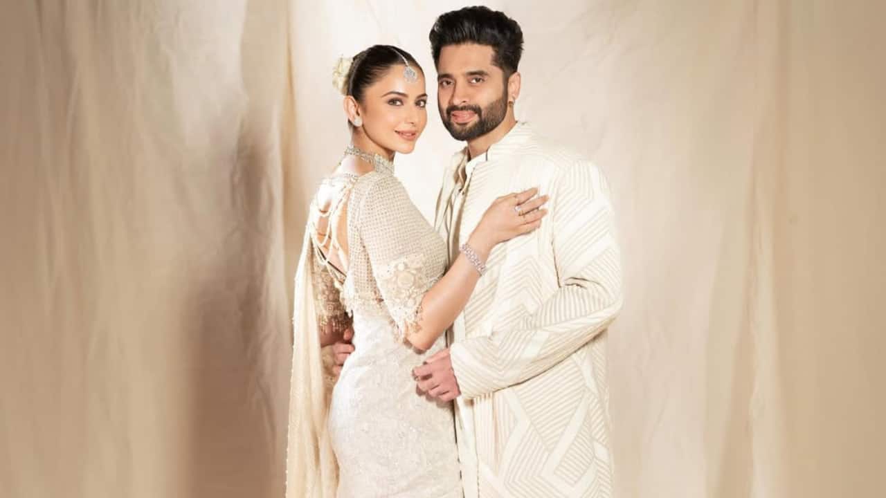 Jackky Bhagnani calls Rakul Preet Singh his "strength" as they celebrate their second wedding anniversary: "You're my backbone when I need to stand tall"