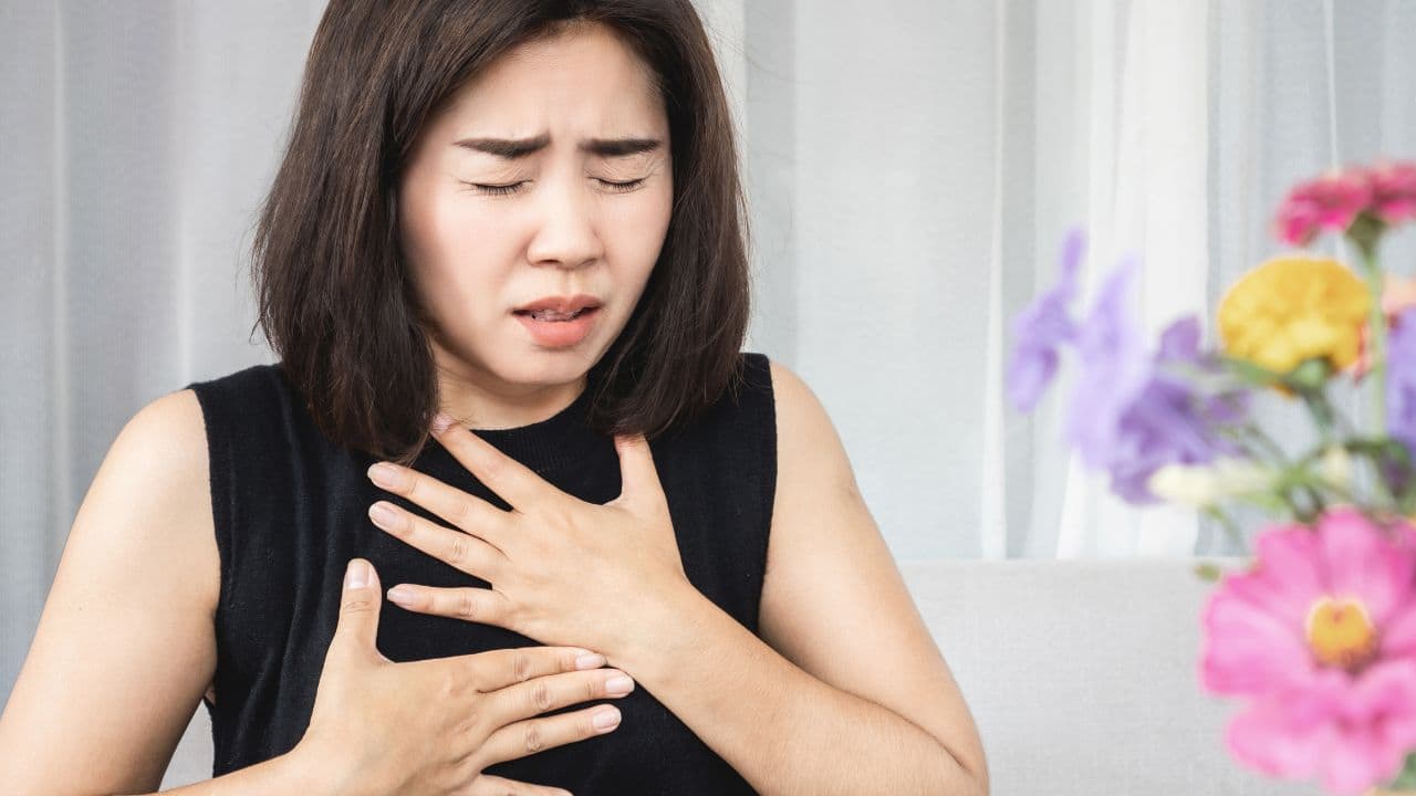 Your medical history matters Depending on how the breathlessness began—did it develop quickly, did it increase in a certain position (for example, while lying down, called orthopnea), did you have any infection before this, or any stressful situation that may have triggered an anxiety attack or an inability to take deep breaths, the doctor may find the exact cause