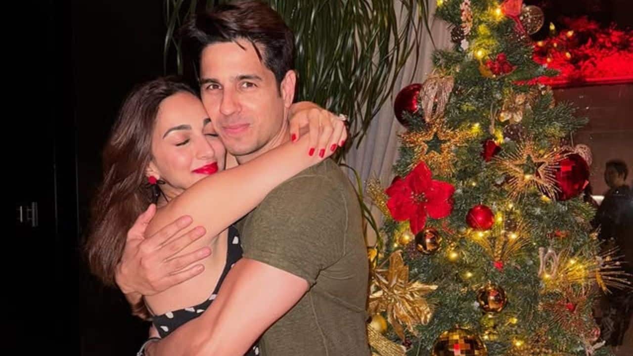 Sidharth Malhotra recalls his mother's wish to have a daughter in the family: "Meri maa ko abhi bhi umeed hai ki ek toh ladki ho"