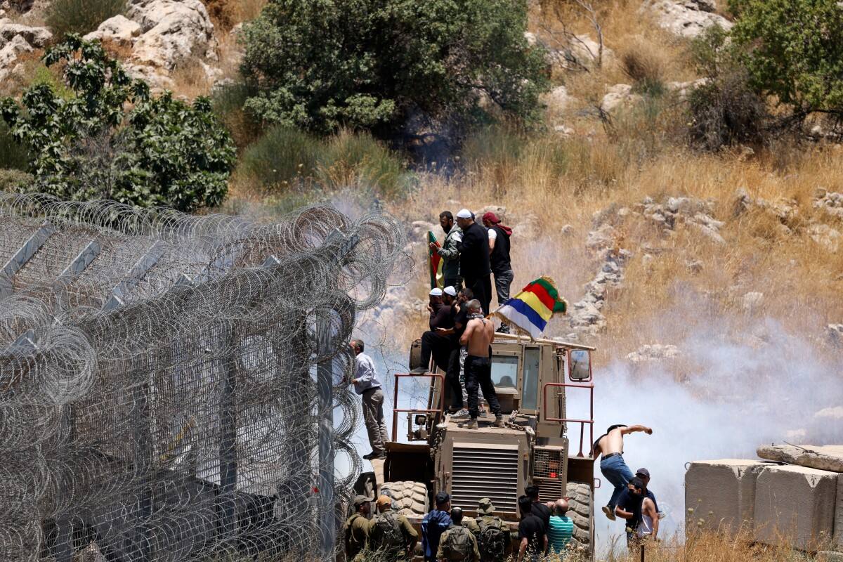 Israel-syria strikes Israel-syria strikes