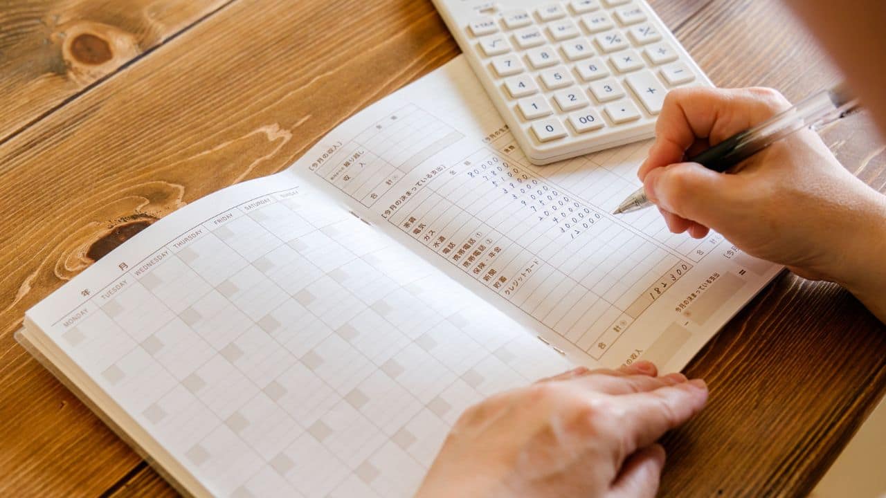 Make a calculated spending habit