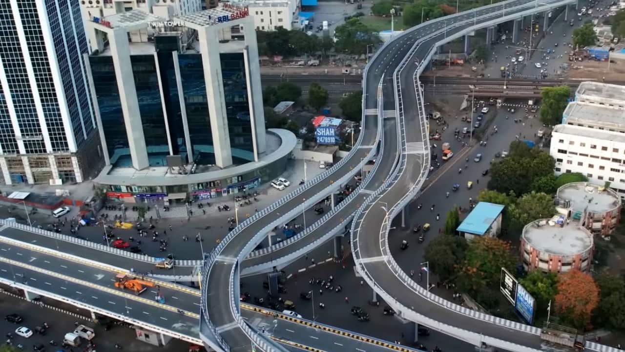 Surat stood second and Maharashtra's Navi Mumbai third in the central government's annual cleanliness survey. In the 3–10 lakh population category of Swachh Survekshan 2024–25, Noida secured the title of the cleanest city, with Chandigarh and Mysuru following in second and third place, respectively. (Photo: X/@811GK)