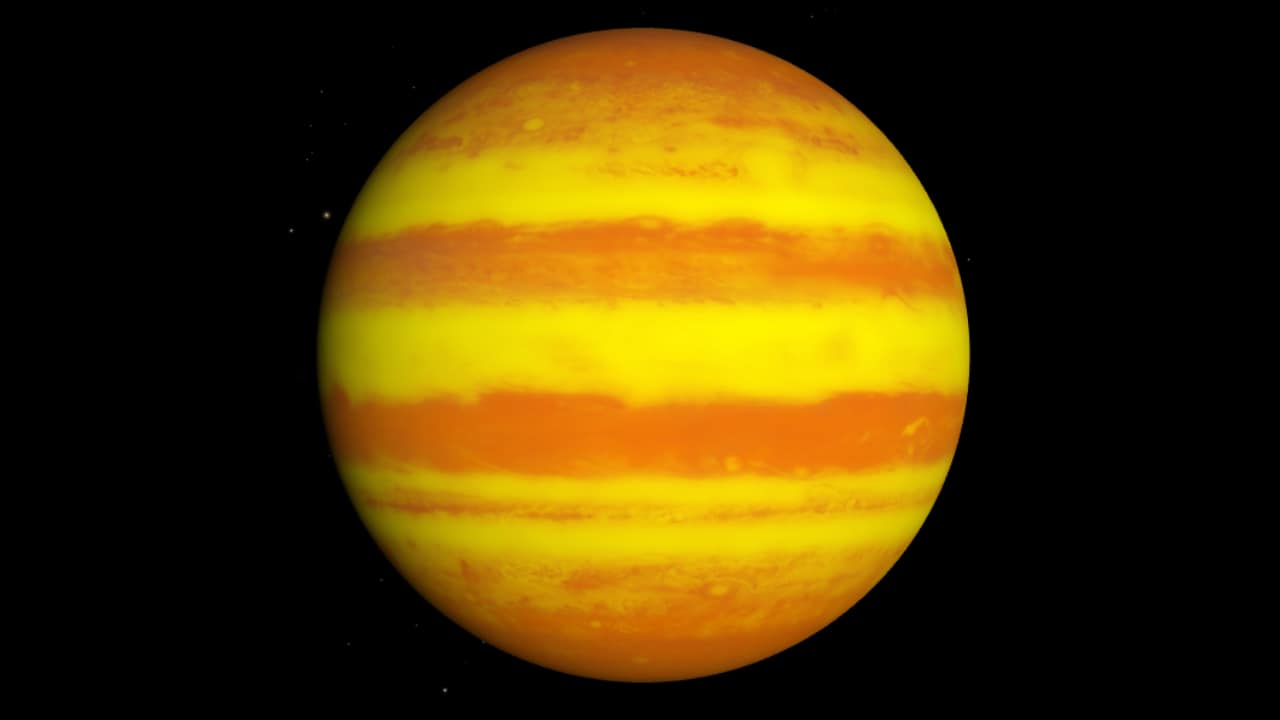 Doomed Giant: Astronomers witness a dying planet spiraling toward its star