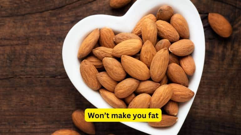 Health benefits of almonds (Image: Canva)