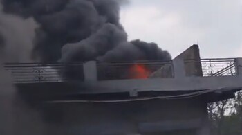 Fire broke out in Delhi's Sonia Vihar (Image: X/@ANI)