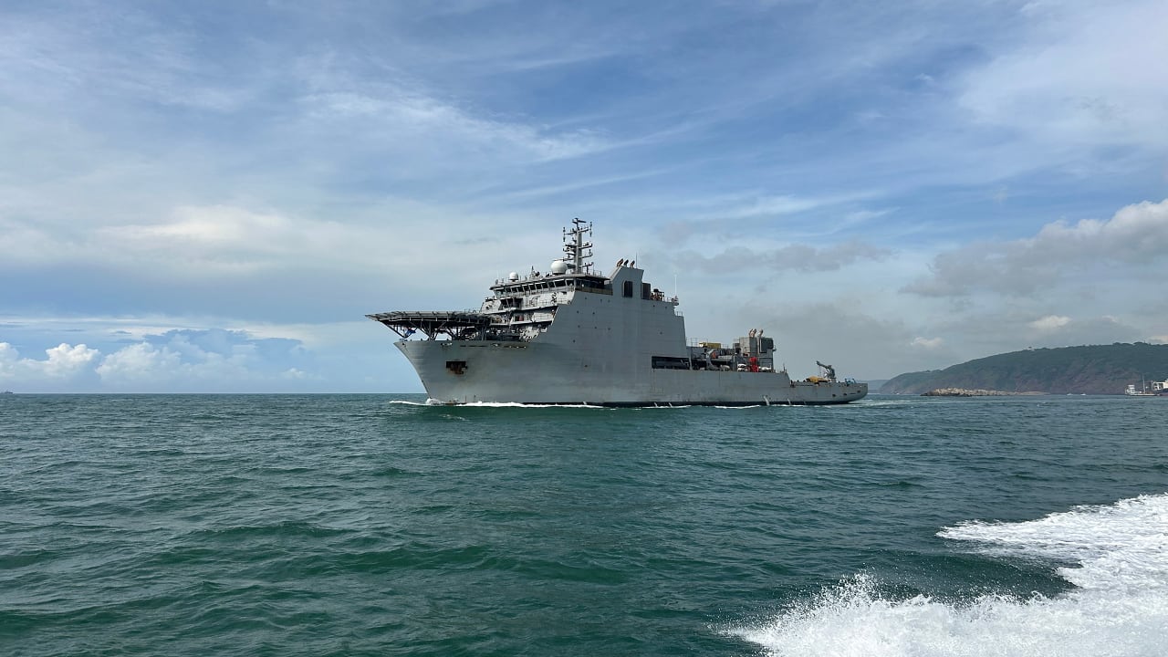  INS Nistar will also serve as the ‘Mother Ship’ for deep submergence rescue vessel to rescue and evacuate personnel, from a dived submarine in distress well below the surface.