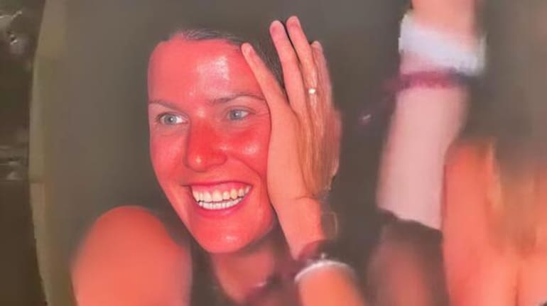 The embarrassed girlie' wasn't who you thought: Astronomer says she's not Alyssa  Stoddard