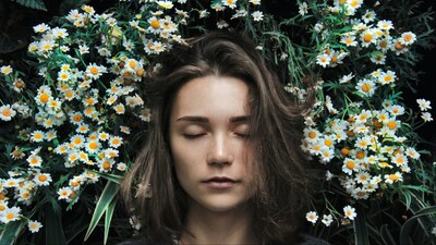 Longevity scientist who studied hundreds of 100-year-olds shares 3 things she does to live longer 