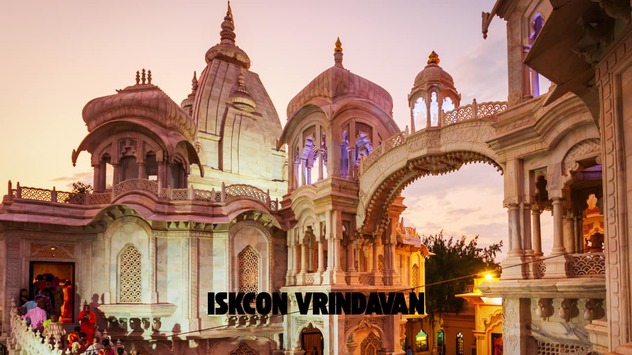 ISKCON Vrindavan: Also known as Sri Krishna Balaram Mandir, this temple is well-known for its daily Bhagavad Gita sessions for devotees and its moving Aarti. (image: canva)