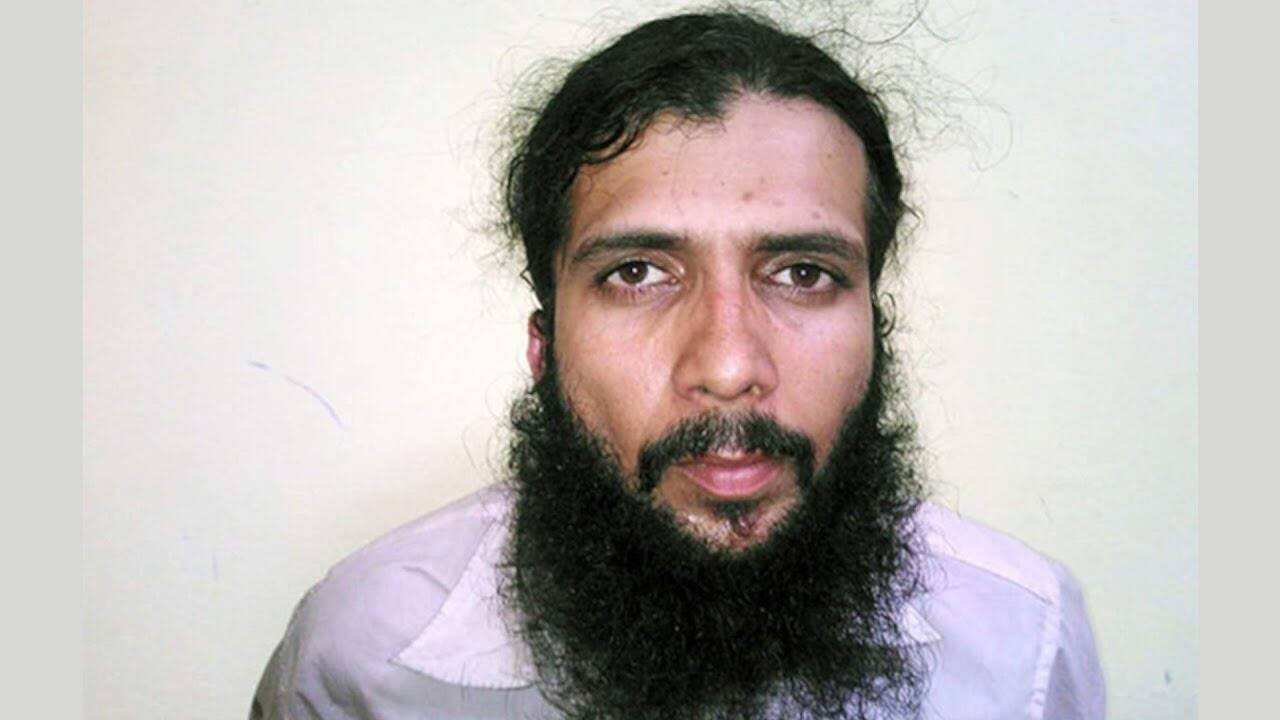 Yasin Bhatkal, IM co-founder, confessed to the bombings during his arrest at Indo-Nepal border. He called it revenge for the 2002 Gujarat riots.