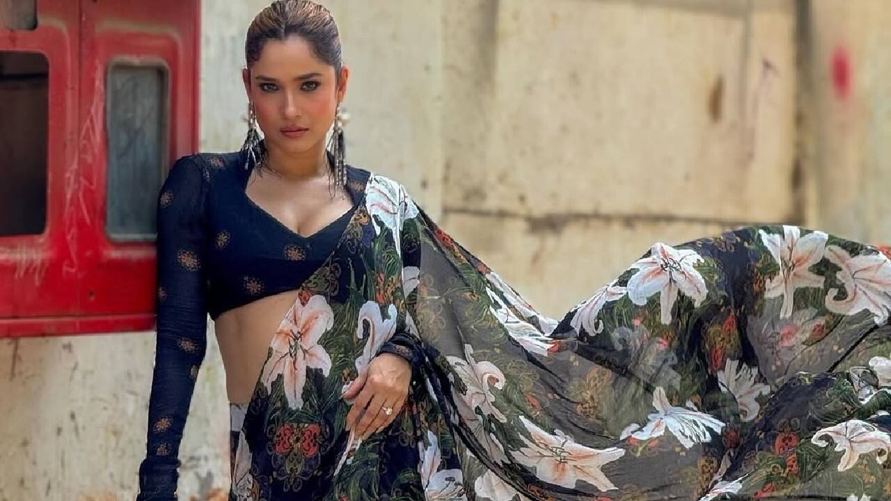 She is known for her glamorous saree looks and is often seen in trendy sarees.