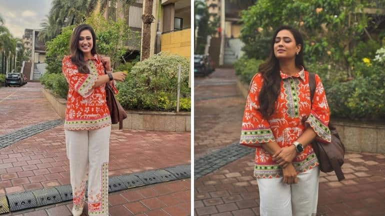 Shweta Tiwari in printed shirt (Images: @shweta.tiwari/Instagram)